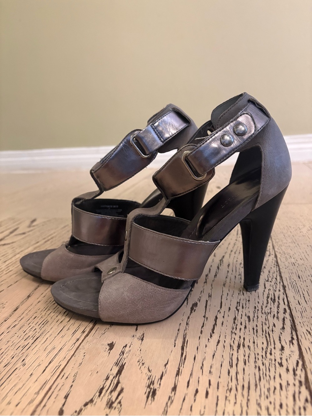 Nine West Metallic Gray Strappy High Heel Sandals